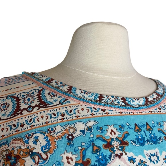 Sundance Split Back Tunic Top Boho Print Short Sleeve Beaded Neckline Sz Medium - Picture 2 of 6
